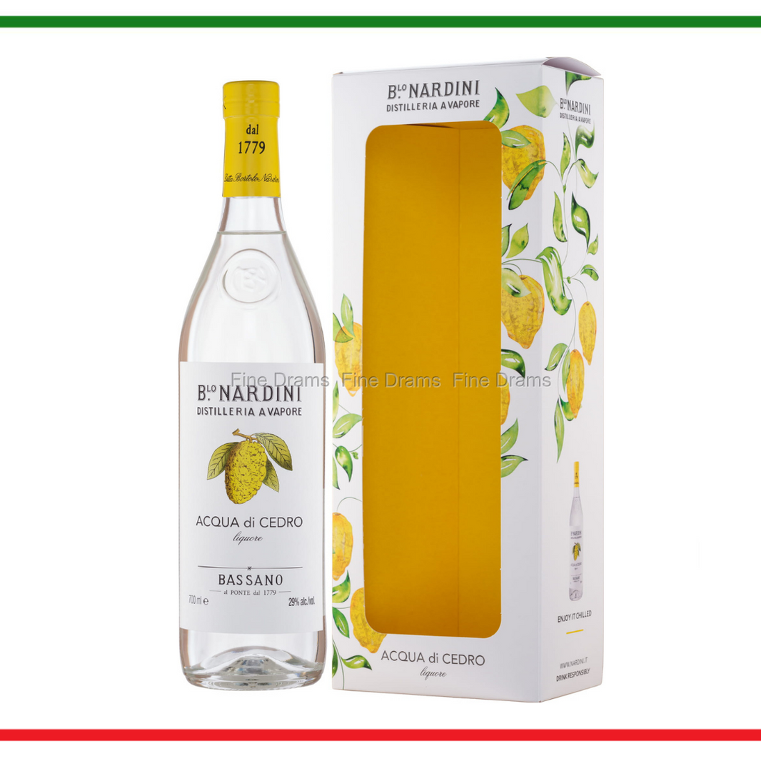 Nardini lichior apa de cedru 350ml